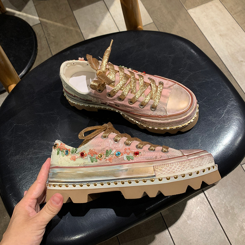4CM New Women's With Flowers G - Outdoor Sport News incelemesi ve fiyatı
